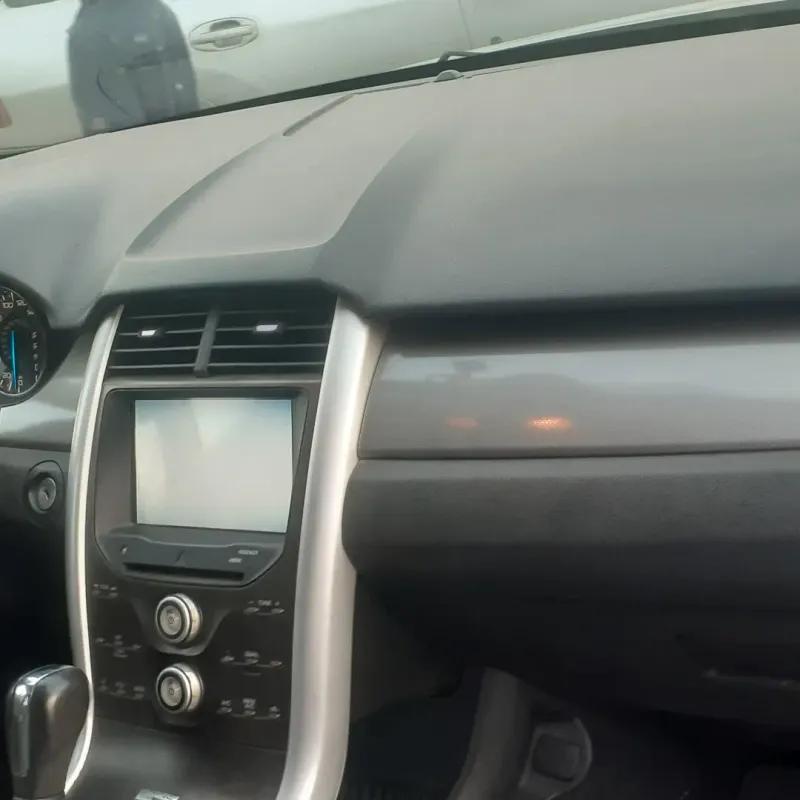 Thumbnail 6 of 2011 Ford Edge